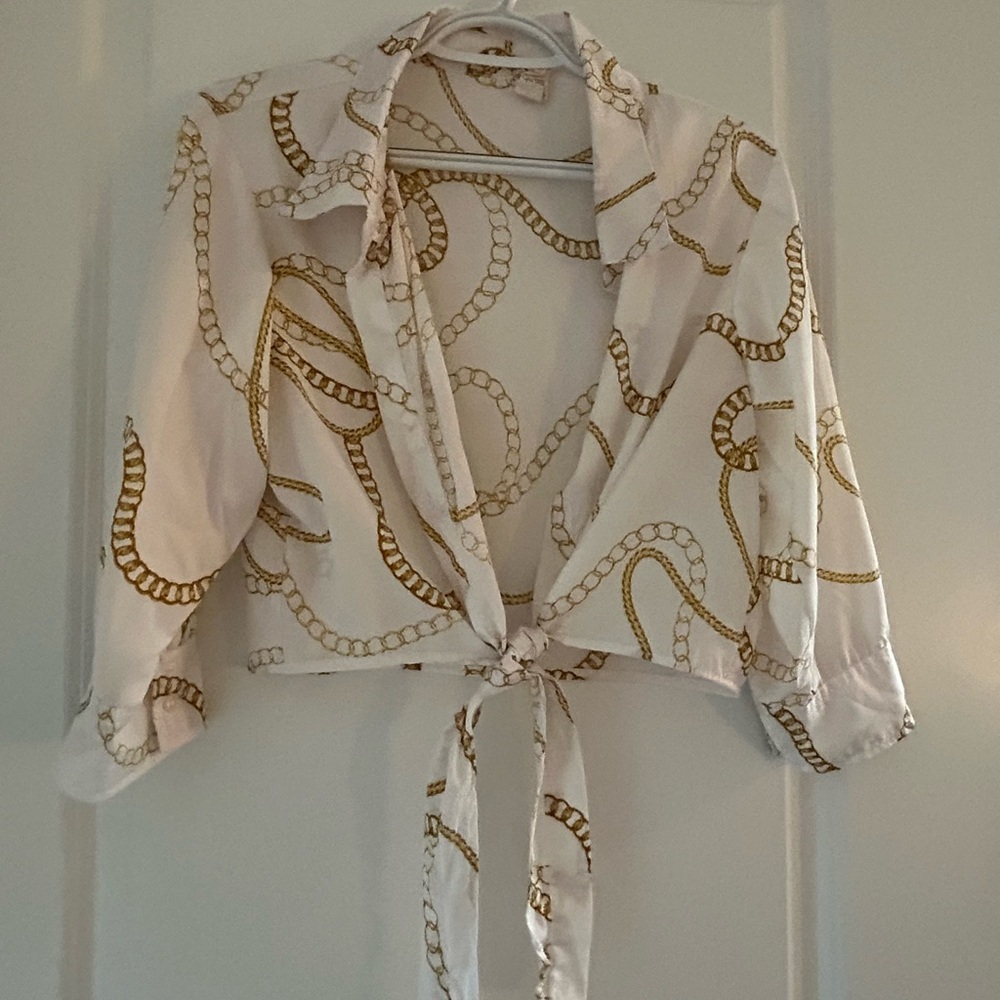 GIRL SOUL • White & Gold Shirt & Short Set • Large • - Picture 6 of 10